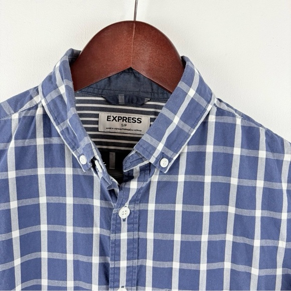 Express Mens Blue Checkered Long Sleeve Button Down Up Dress Shirt Classic Small - Picture 2 of 6